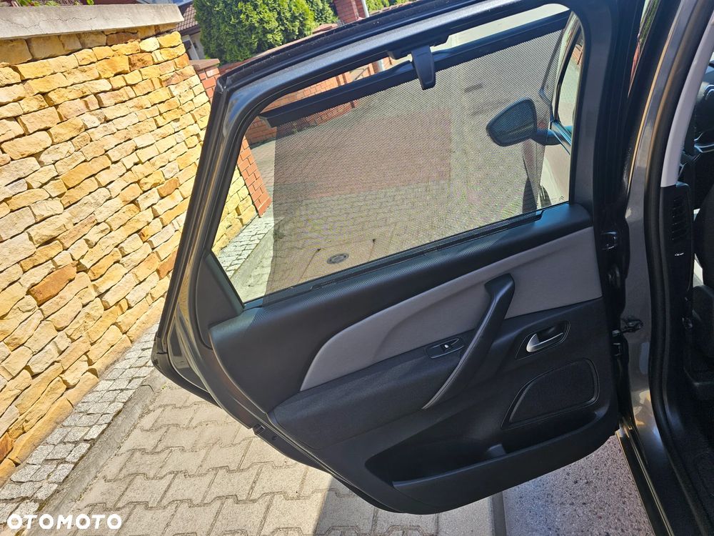 Citroën C4 Picasso 1.2 PureTech MoreLife - 21