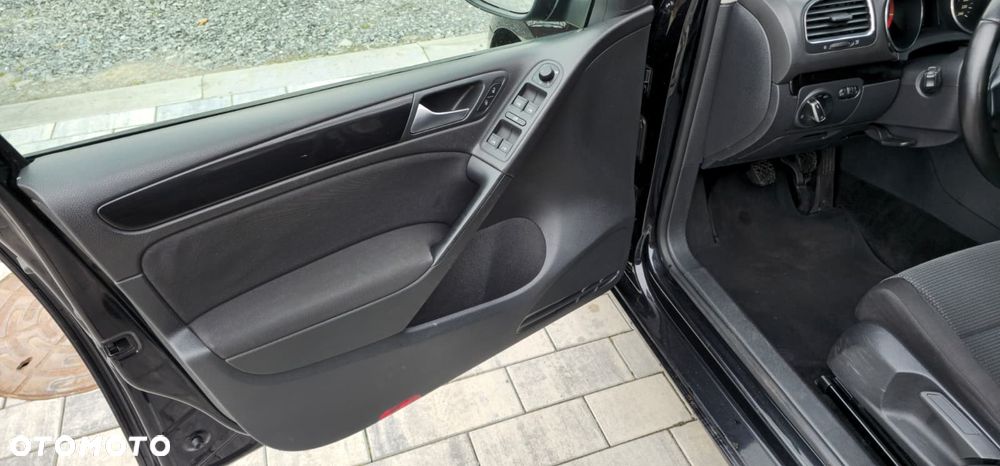 Volkswagen Golf - 15