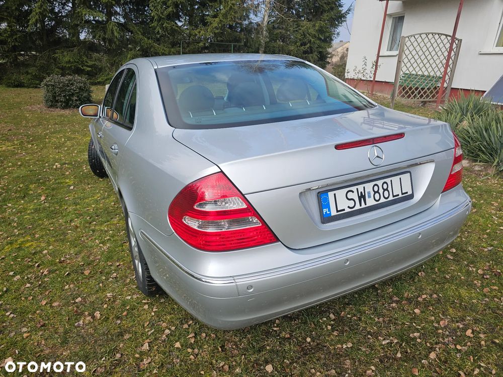 Mercedes-Benz Klasa E 200 Kompressor Automatik Elegance - 18
