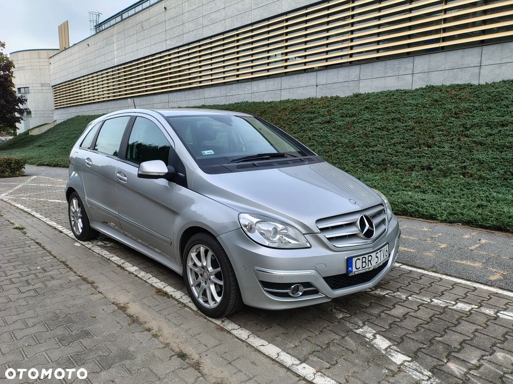 Mercedes-Benz Klasa B - 1