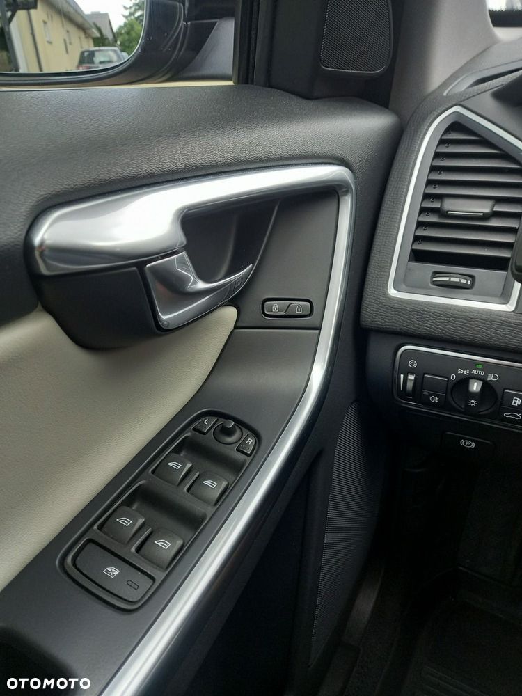 Volvo XC 60 D3 Drive-E Ocean Race - 38