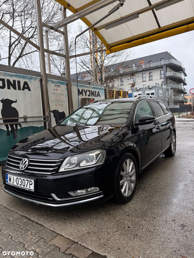 Volkswagen Passat 1.6 TDI Comfortline - 1