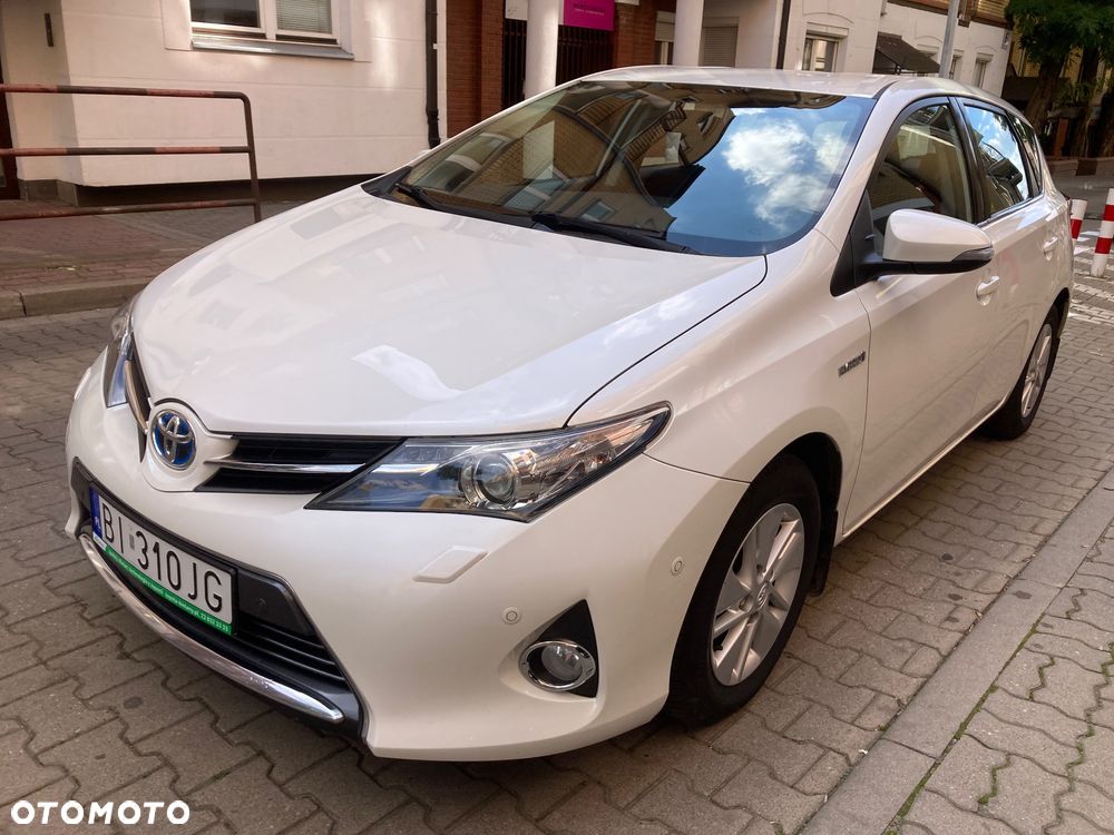 Toyota Auris 1.8 HSD Luna - 3