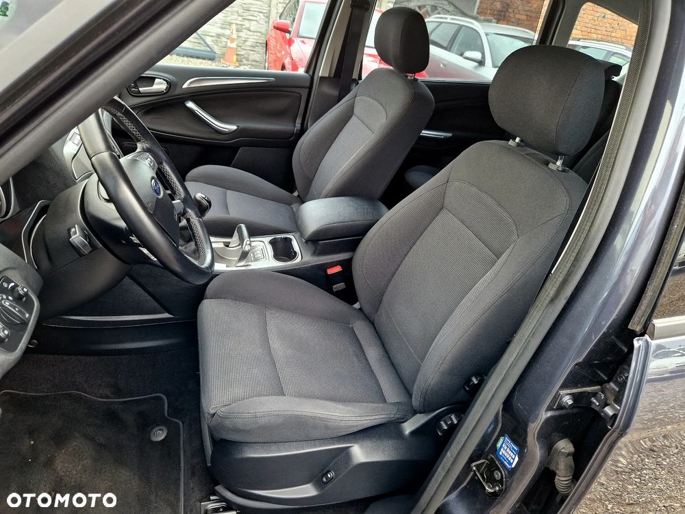 Ford S-Max 2.0 FF Titanium - 14