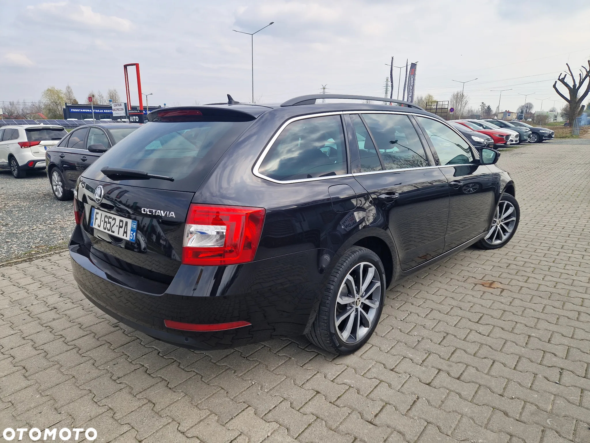 Skoda Octavia Combi 1.5 TSI ACT DSG Ambition - 2