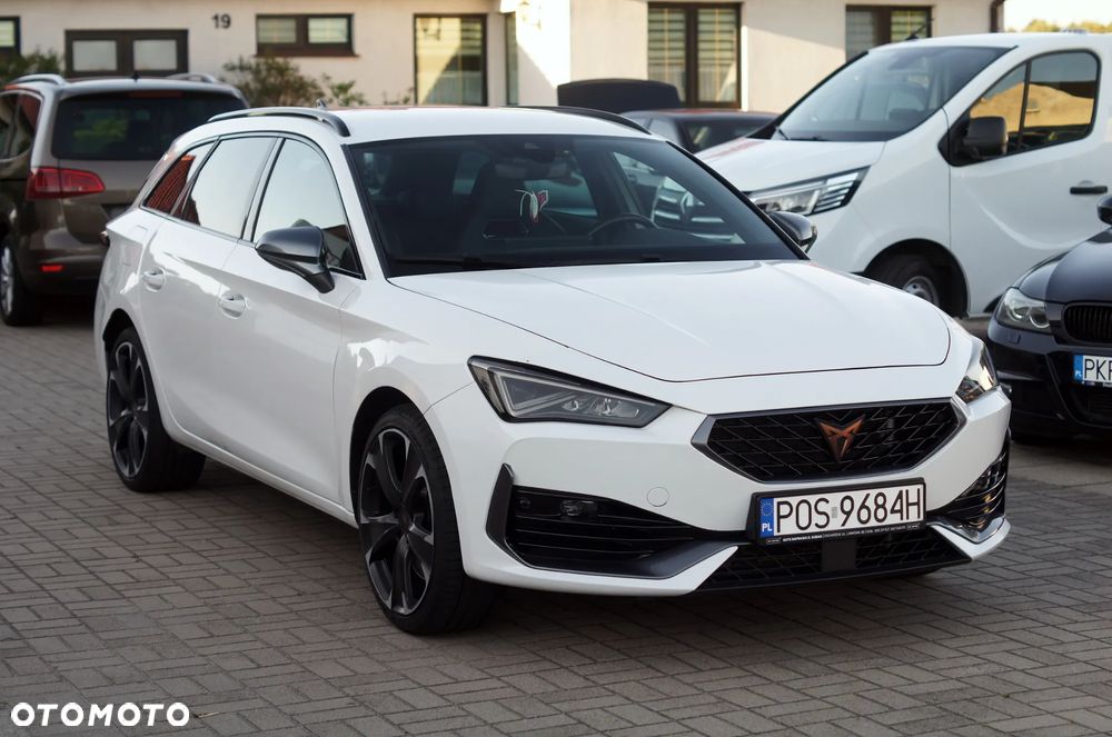 Cupra Leon Sportstourer 1.4 e-Hybrid (180 kW System) - 3