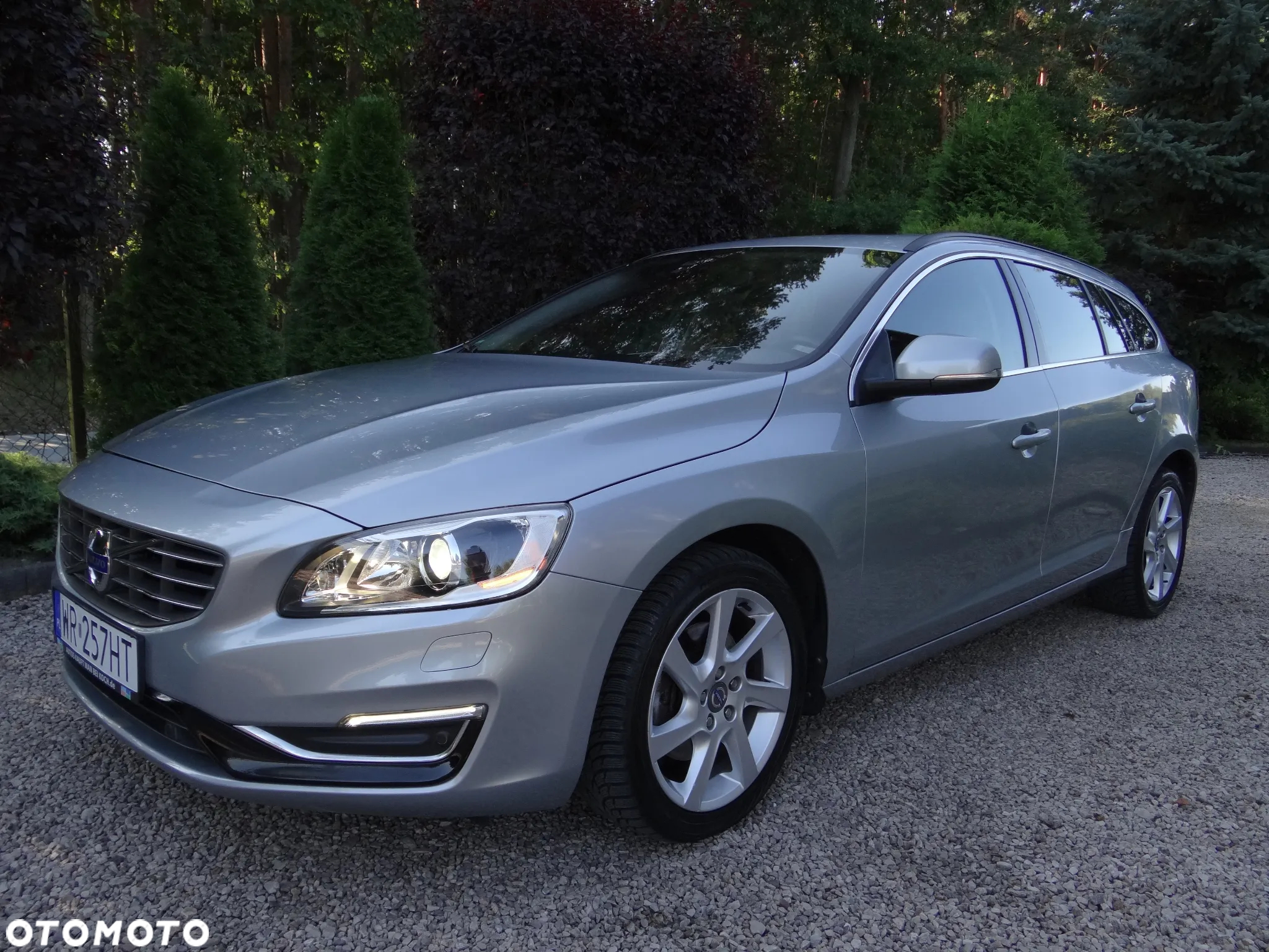 Volvo V60 D4 Geartronic Summum - 3