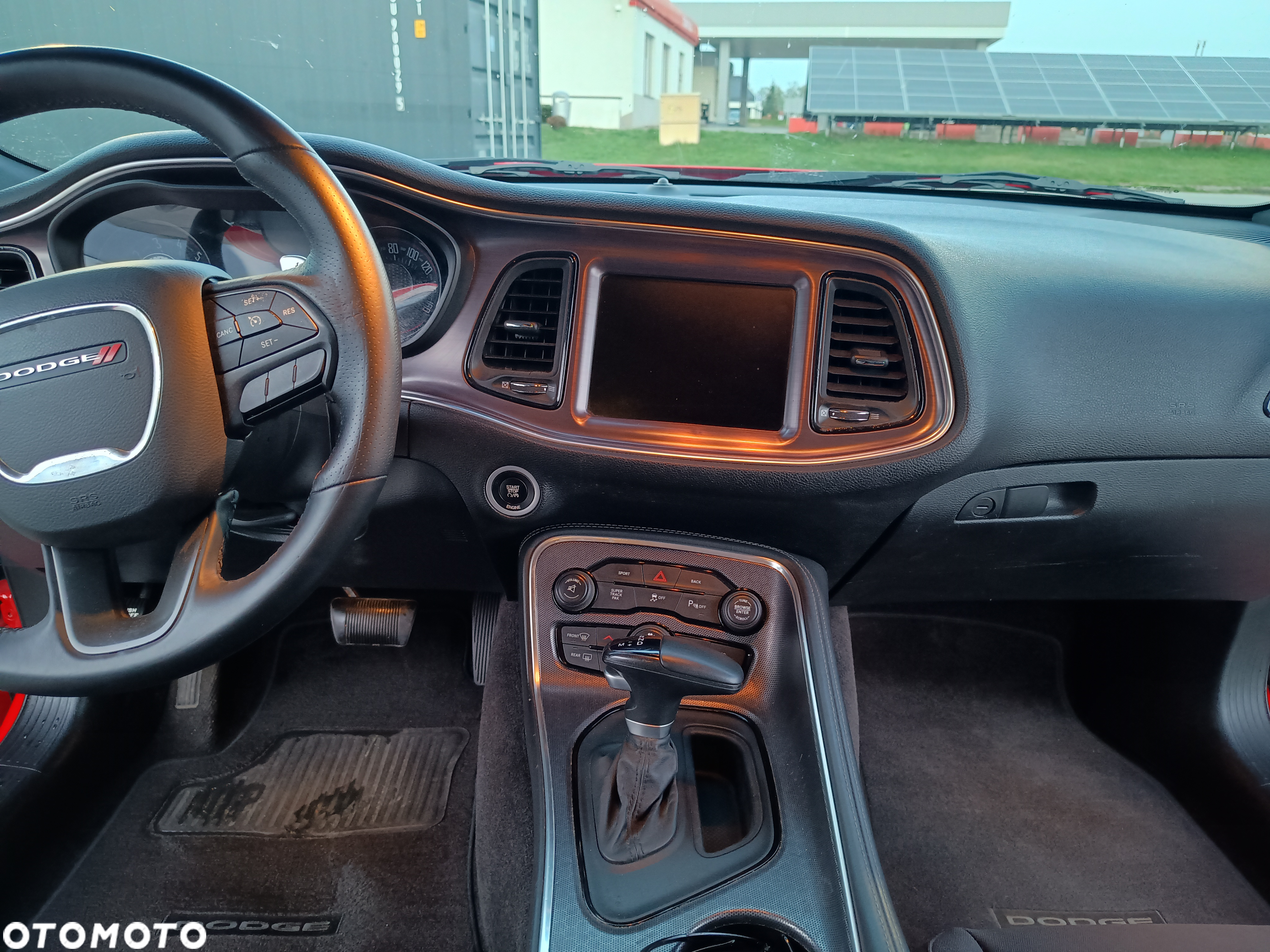 Dodge Challenger Automatik R/T Plus - 12