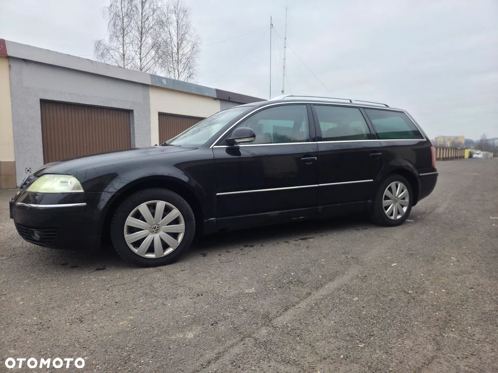 Volkswagen Passat 1.9 TDI 4Mot Highline - 3