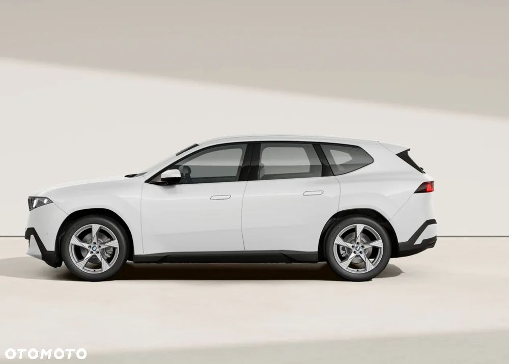 BMW iX3 50 xDrive 113.4kWh - 11