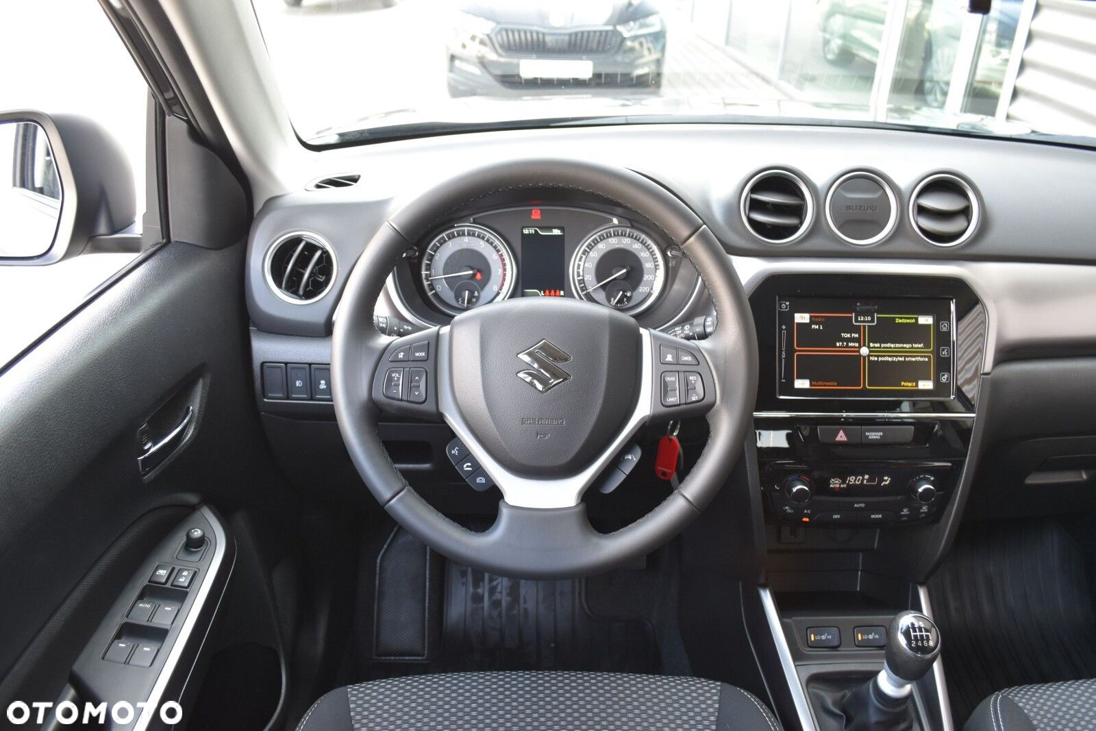 Suzuki Vitara - 13