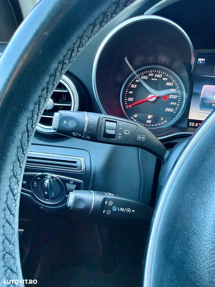 Mercedes-Benz GLC 250 d 4MATIC 9G-TRONIC - 13