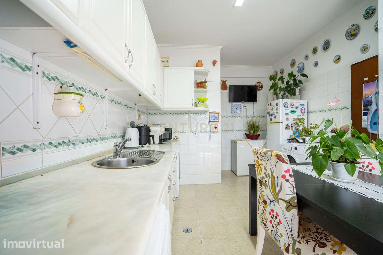 Moradia T5 em Casal de Cambra, Sintra - Oportunidade Única! - Grande imagem: 5/40