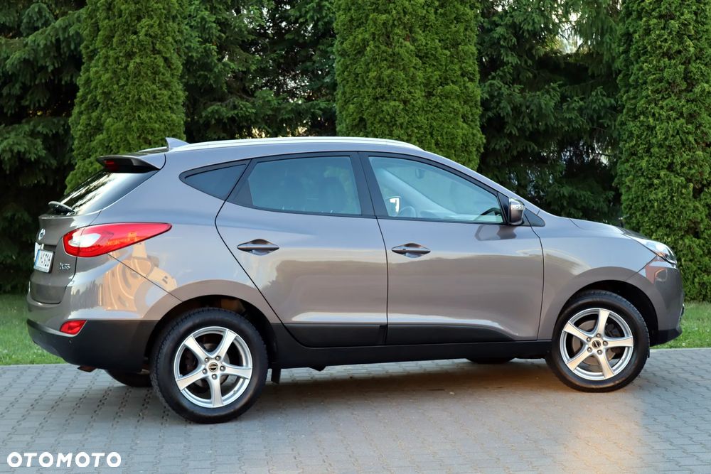 Hyundai ix35 1.6 2WD Fifa World Cup Edition - 14