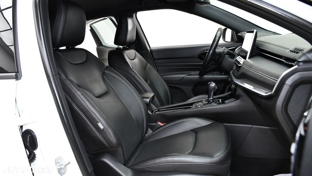 Jeep Compass 1.3 T-GDI 4xe PLUG-IN HYBRID Automatik S - 9