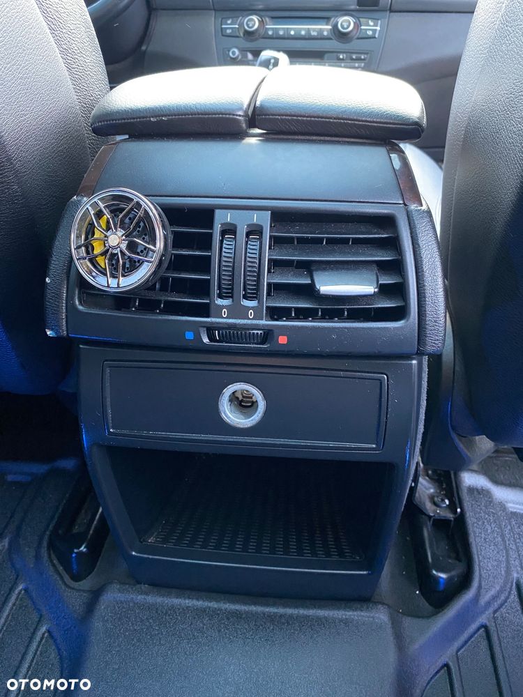 BMW X5 3.5d xDrive - 17