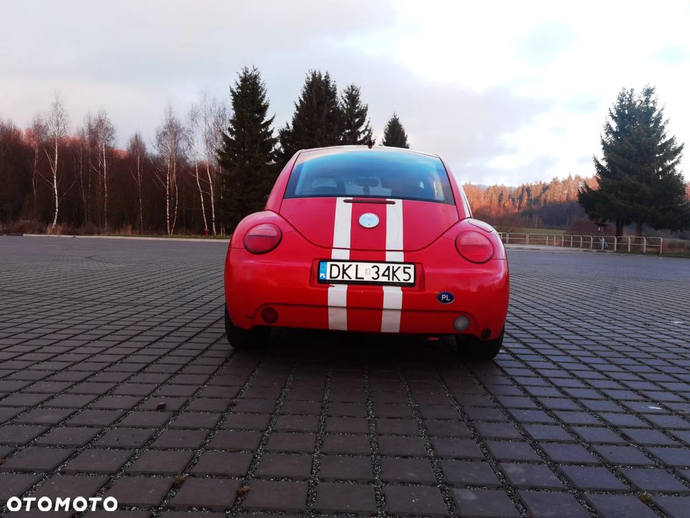 Volkswagen New Beetle - 26