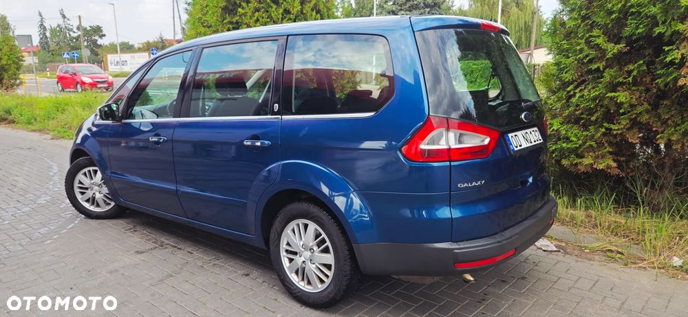 Ford Galaxy 2.0 TDCi Ghia - 8