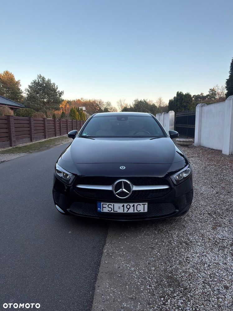 Mercedes-Benz Klasa A 200 7G-DCT - 2