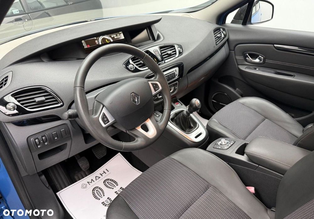 Renault Scenic TCe 130 Bose Edition - 24