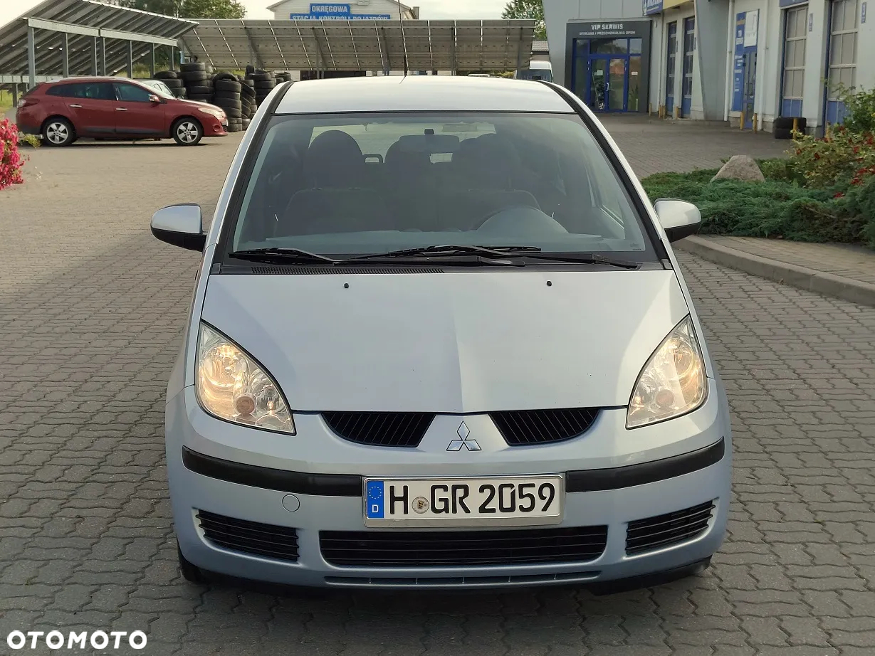 Mitsubishi Colt - 2