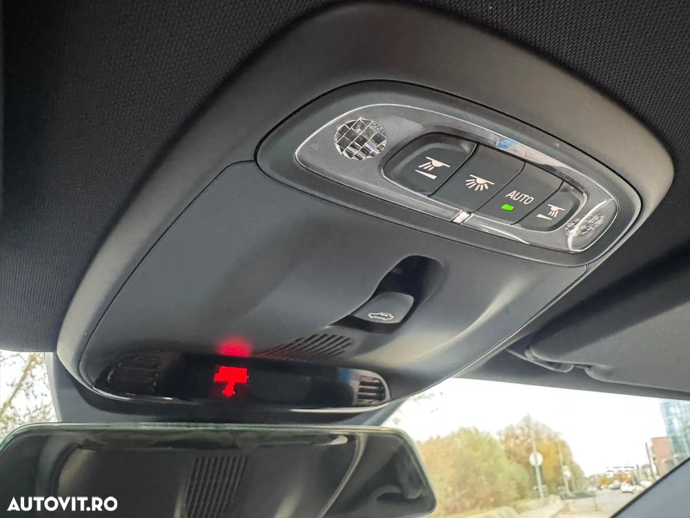 Volvo V40 D4 RDesign - 30