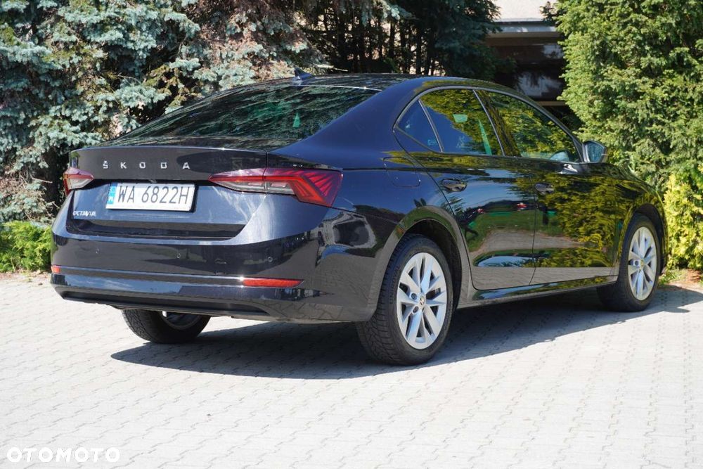 Skoda Octavia 2.0 TDI Ambition - 11