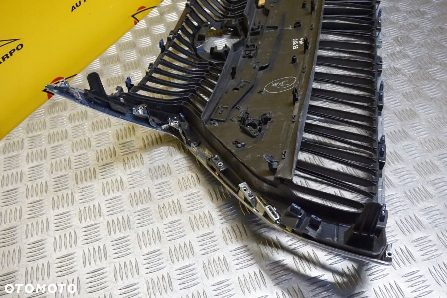 LEXUS ES 250 300 350 2019 - 2022 Atrapa Przód Grill Chrom USA - 11