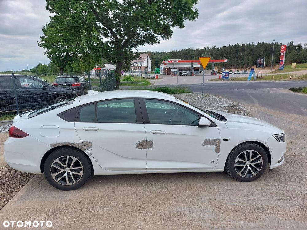 Opel Insignia - 8