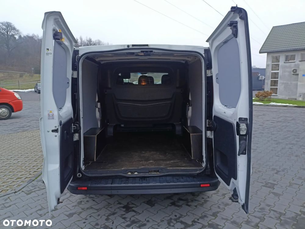 Renault Trafic - 14