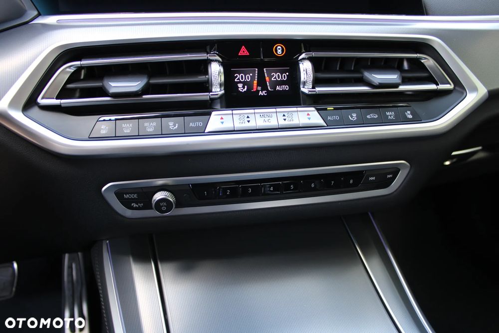 BMW X5 xDrive40d mHEV sport - 32