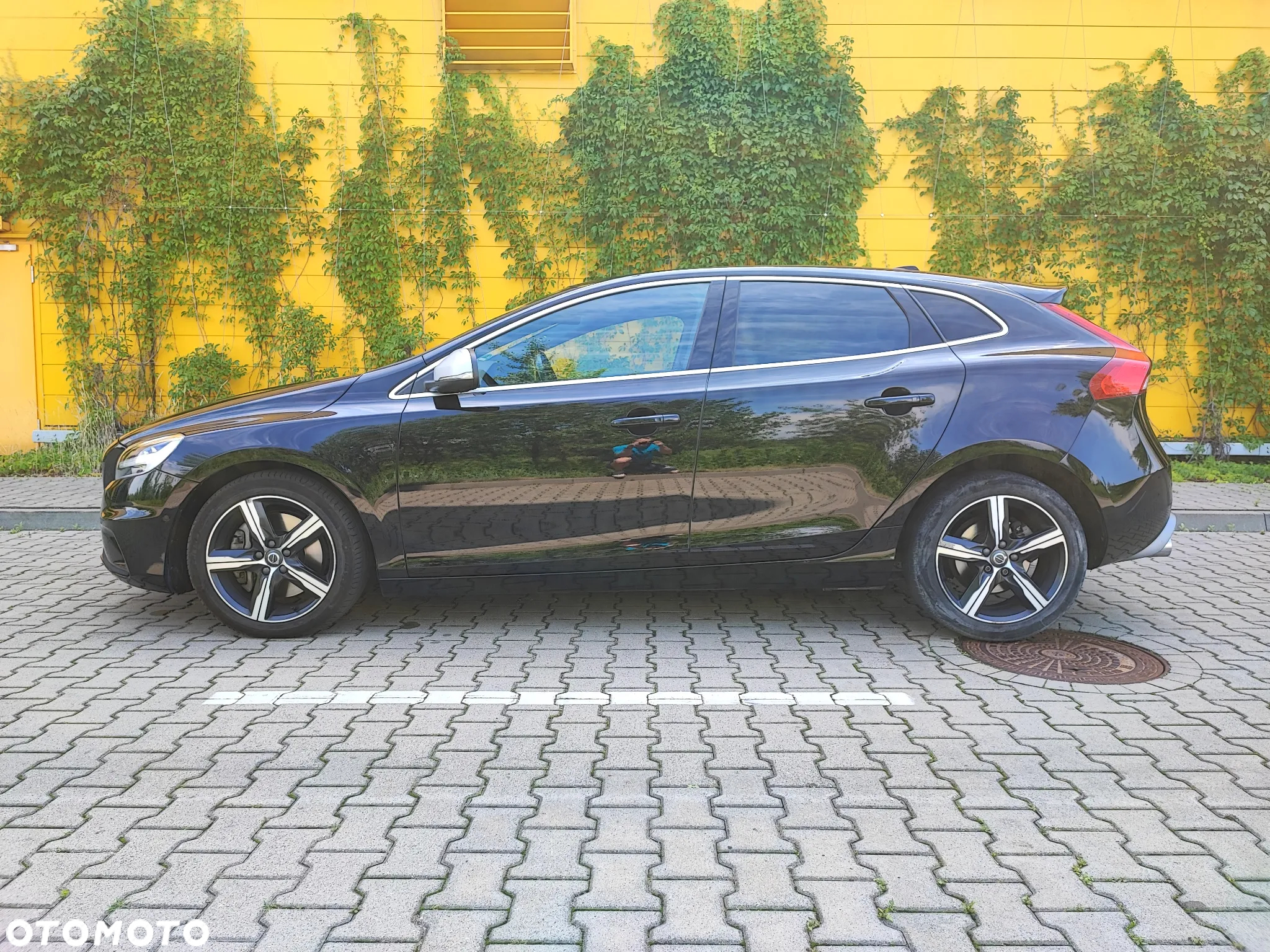 Volvo V40 T3 Geartronic RDesign - 12