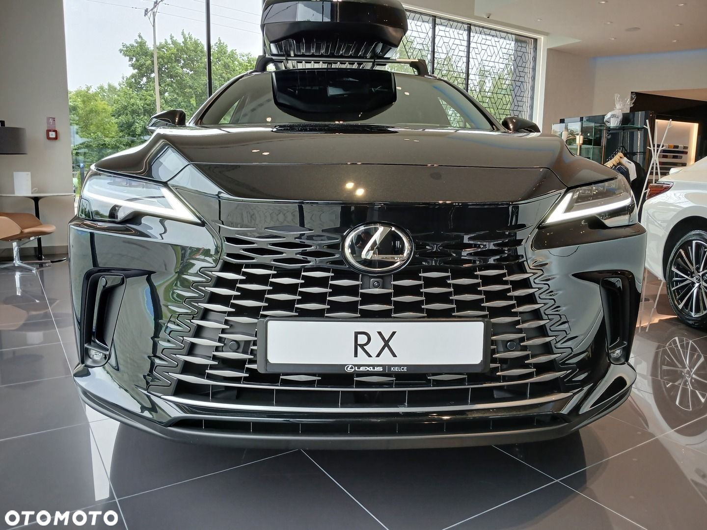 Lexus RX - 4