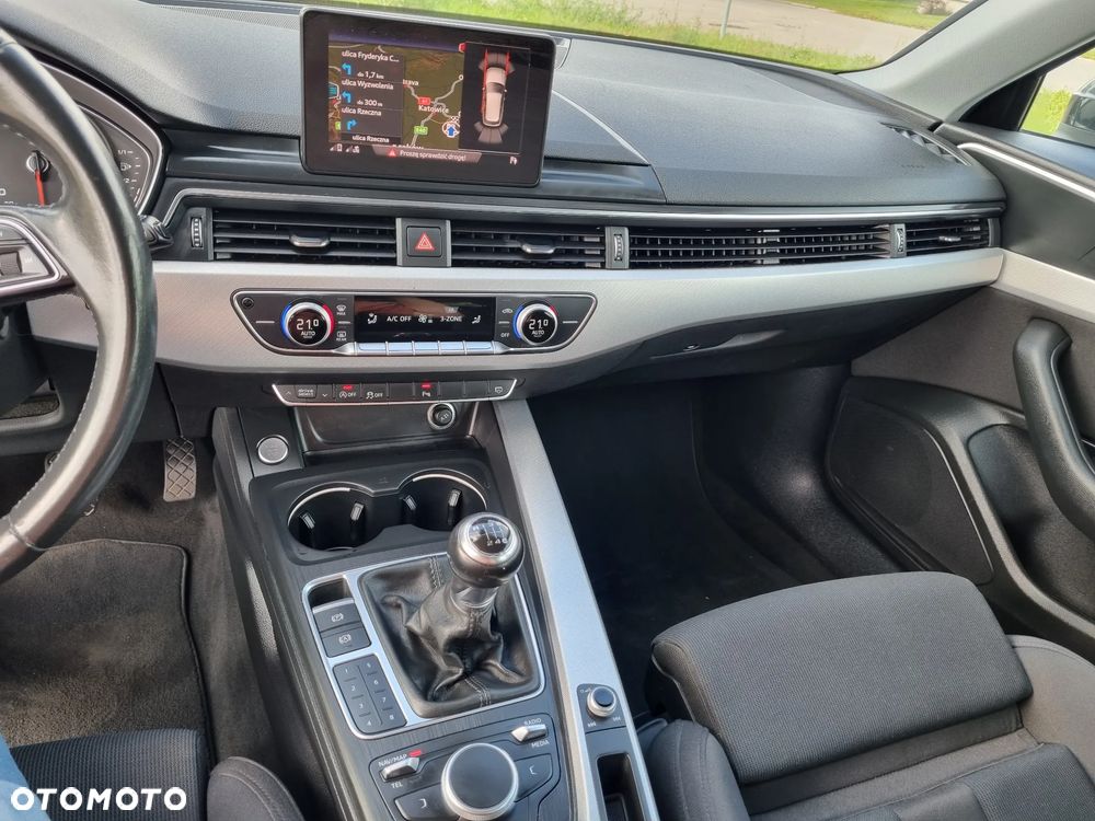 Audi A4 Avant 2.0 TDI - 27