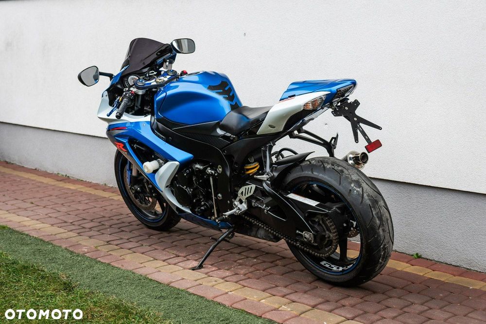 Suzuki GSX-R - 4