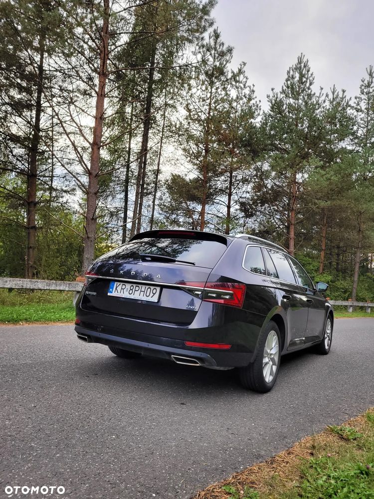 Skoda Superb 2019 photo 3
