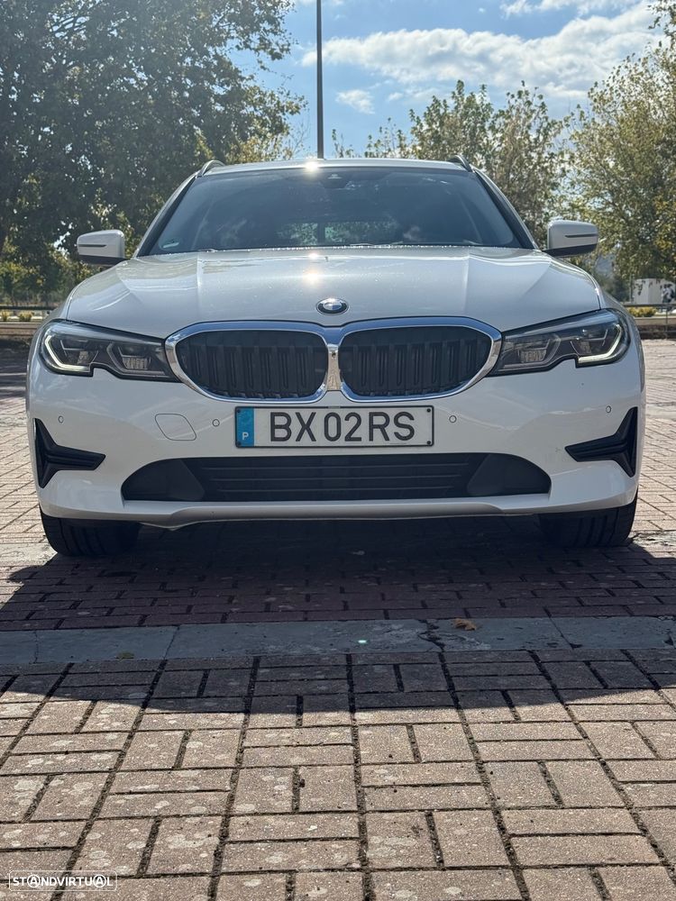 BMW 330 e Aut. Advantage - 4