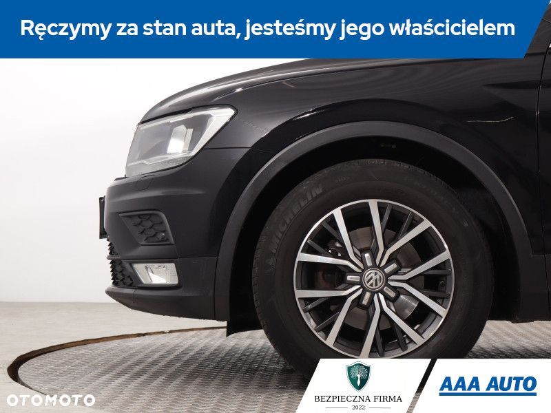 Volkswagen Tiguan - 16