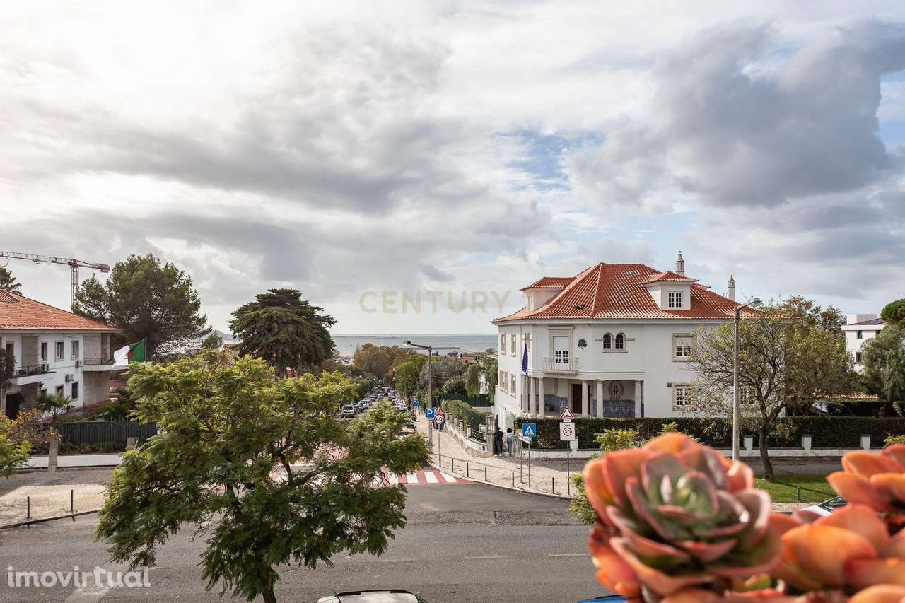 Moradia isolada com vista  de Rio no Restelo - Grande imagem: 2/60