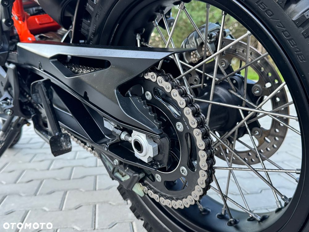 KTM Adventure 890 - 19