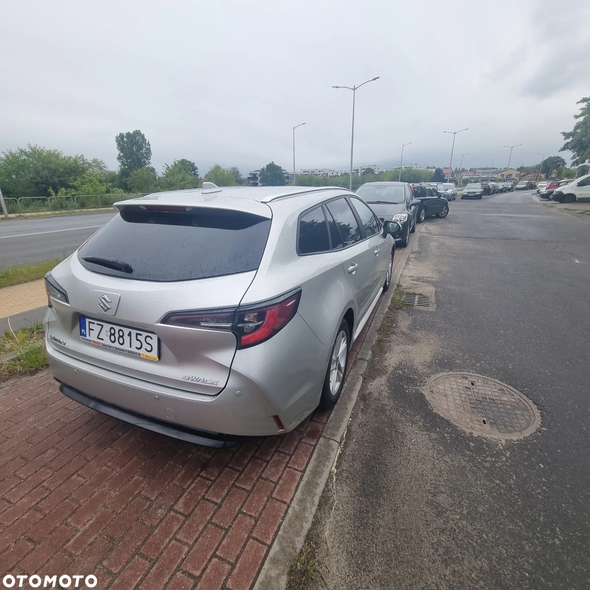 Suzuki Swace 1.8 Hybrid Premium Plus CVT - 8