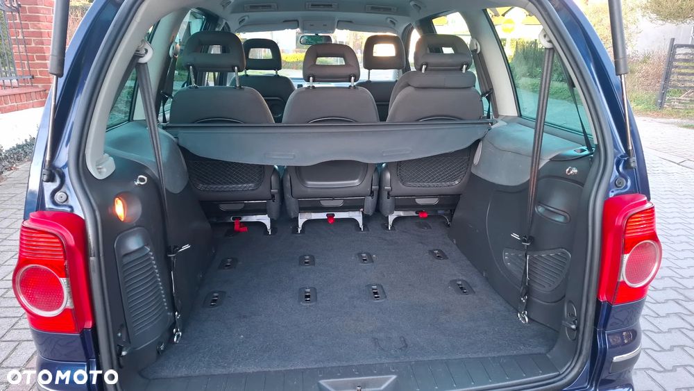 Volkswagen Sharan 2.0 TDI DPF Freestyle - 9