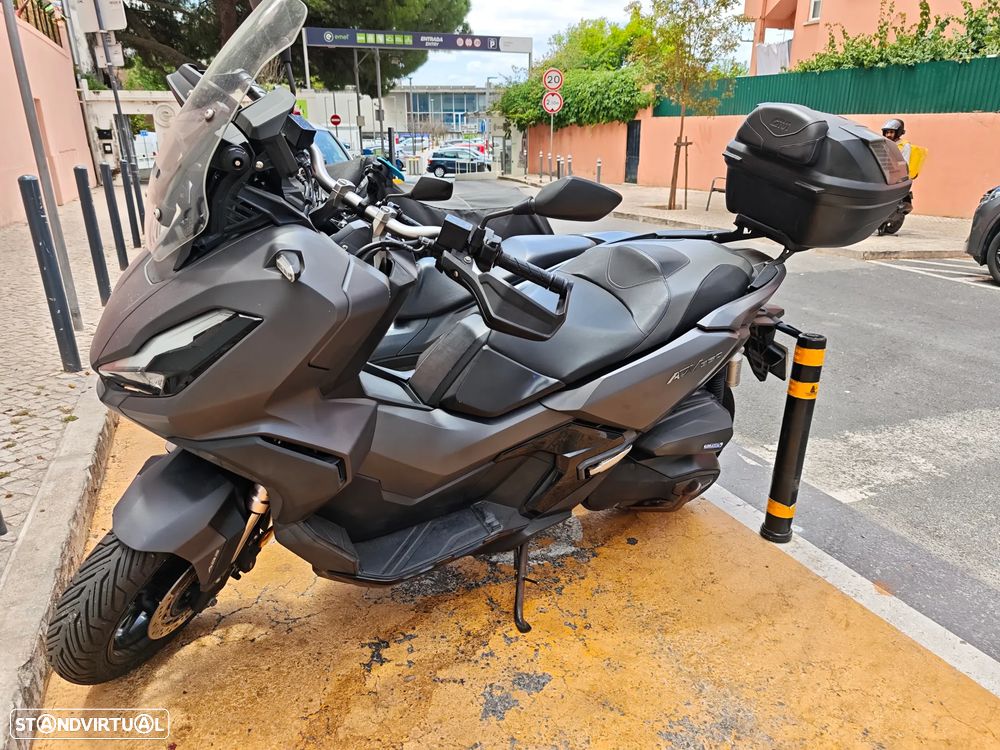Honda ADV - 4
