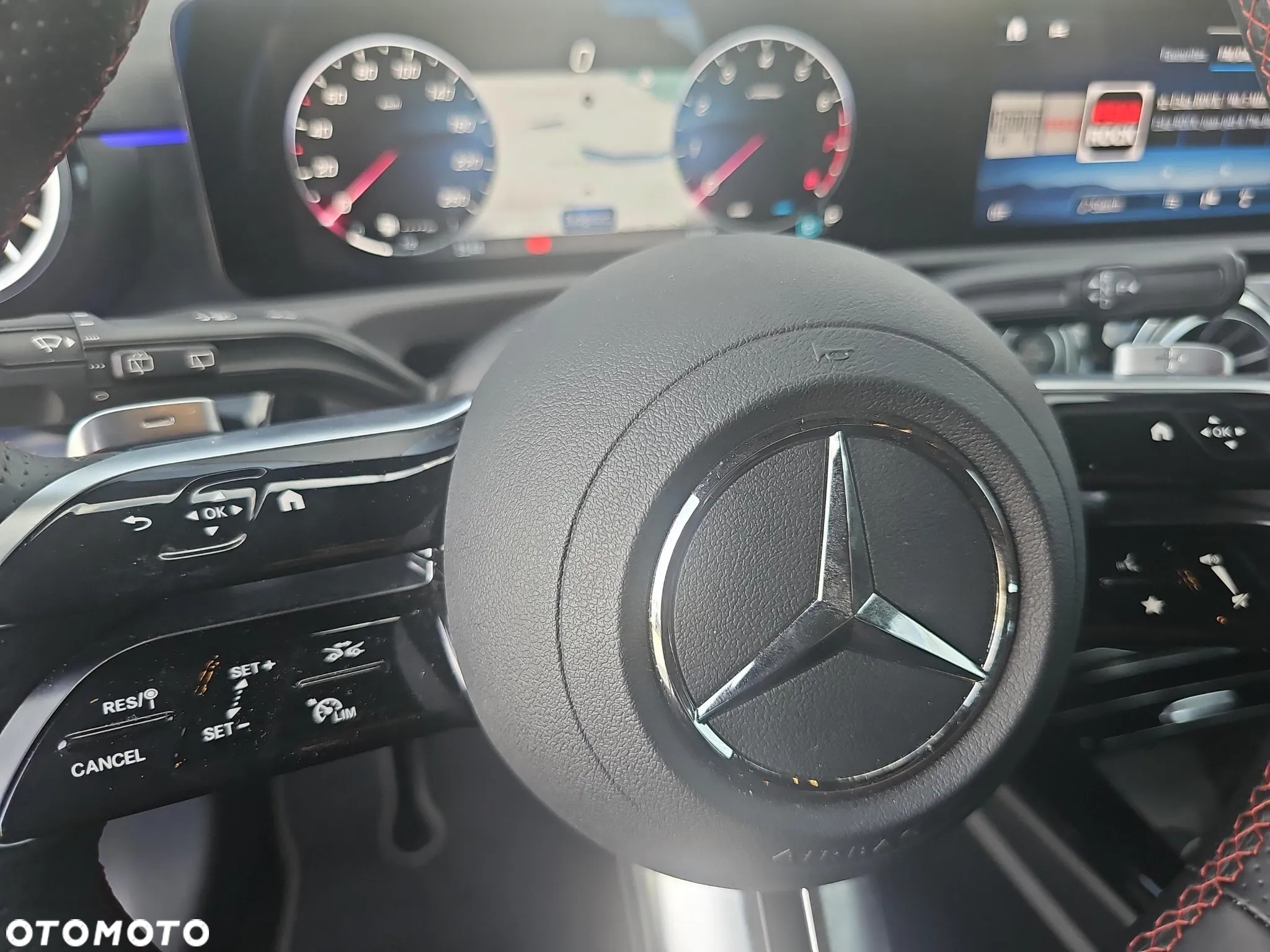 Mercedes-Benz Klasa A 200 7G-DCT Lim AMG Line Advanced Plus - 20