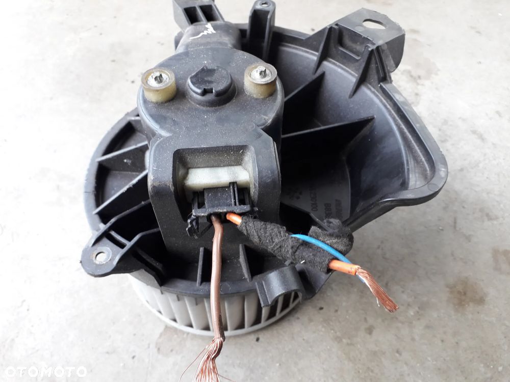 wentylator nawiewu 164230100 Grande Punto Evo 1.2 - 2