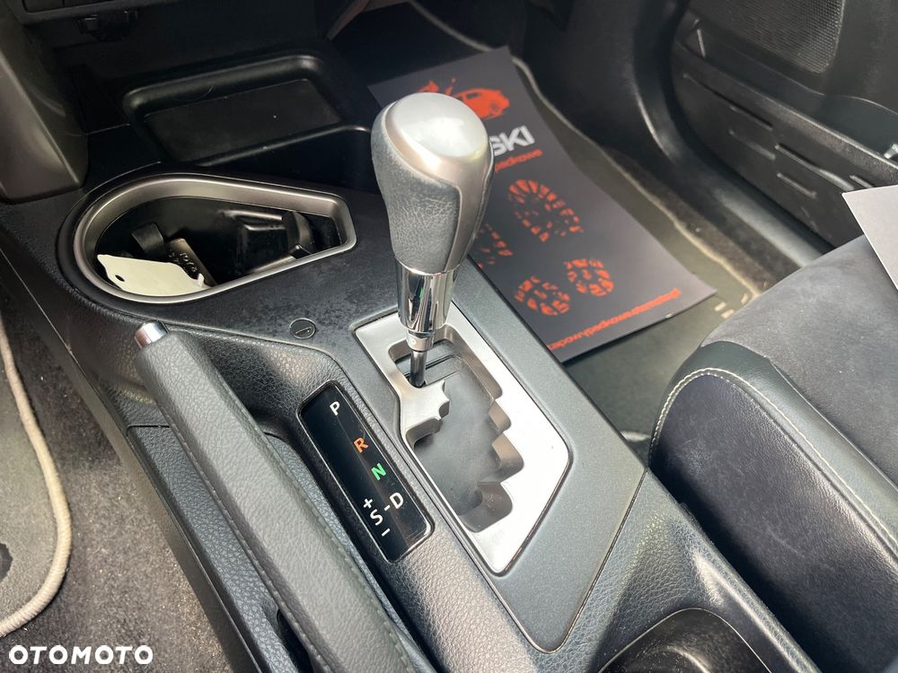 Toyota RAV4 - 10