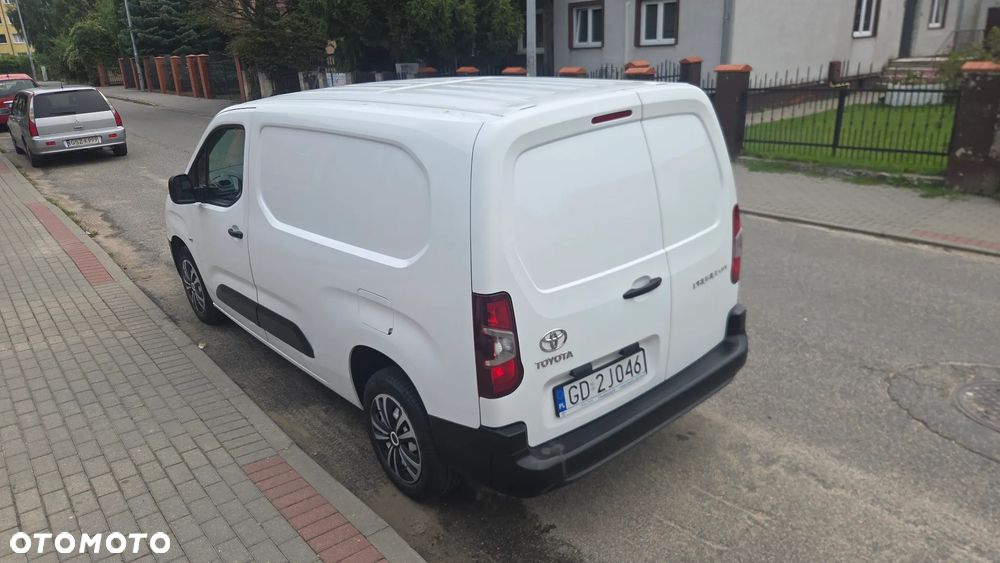 Toyota Proace City - 9