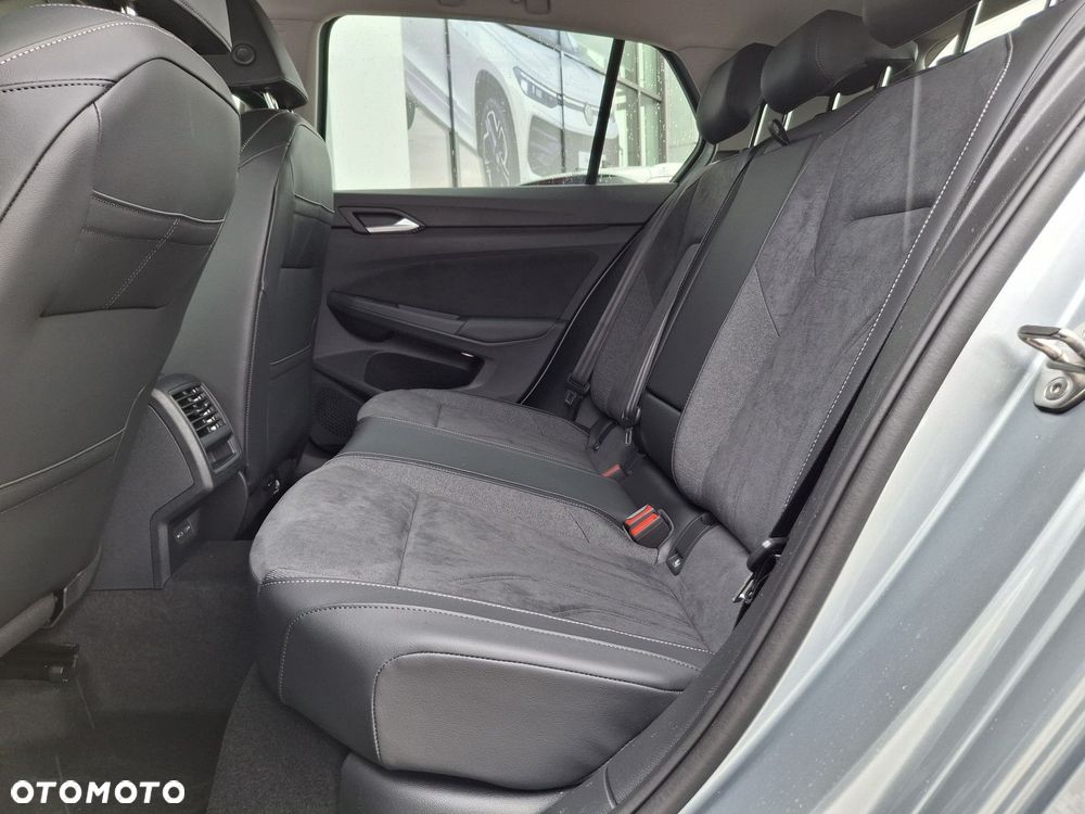 Volkswagen Golf VIII 1.5 TSI Life Plus - 15