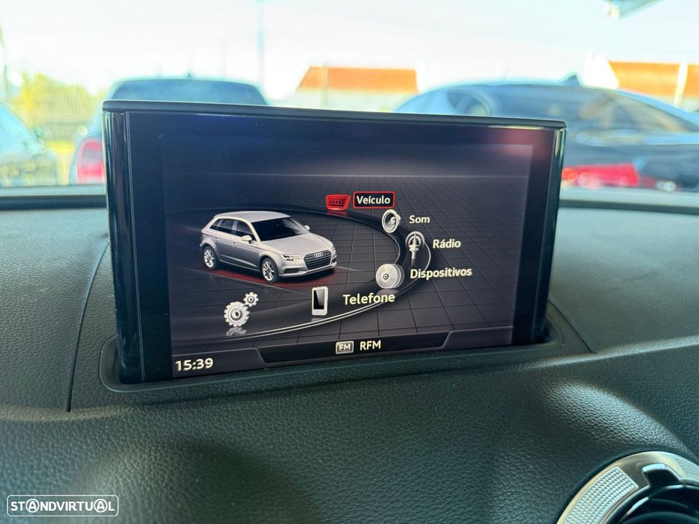 Audi A3 Sportback 2.0 TDI Sport - 29