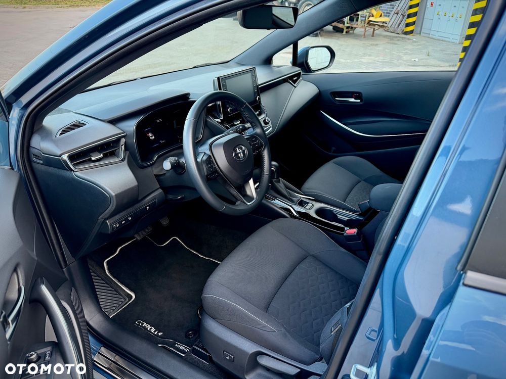 Toyota Corolla 1.8 Hybrid Comfort - 4